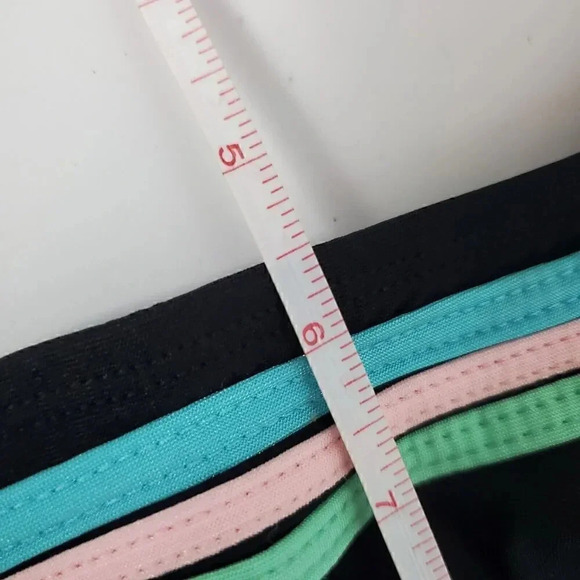 Women's INCHES AWAY One Piece Swimsuit SZ 10 Black Slimming Tummy Flatter Square - Picture 11 of 14